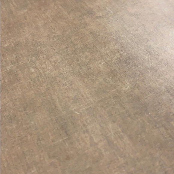 Meet your Posher, Latroya - Picture 1 of 1